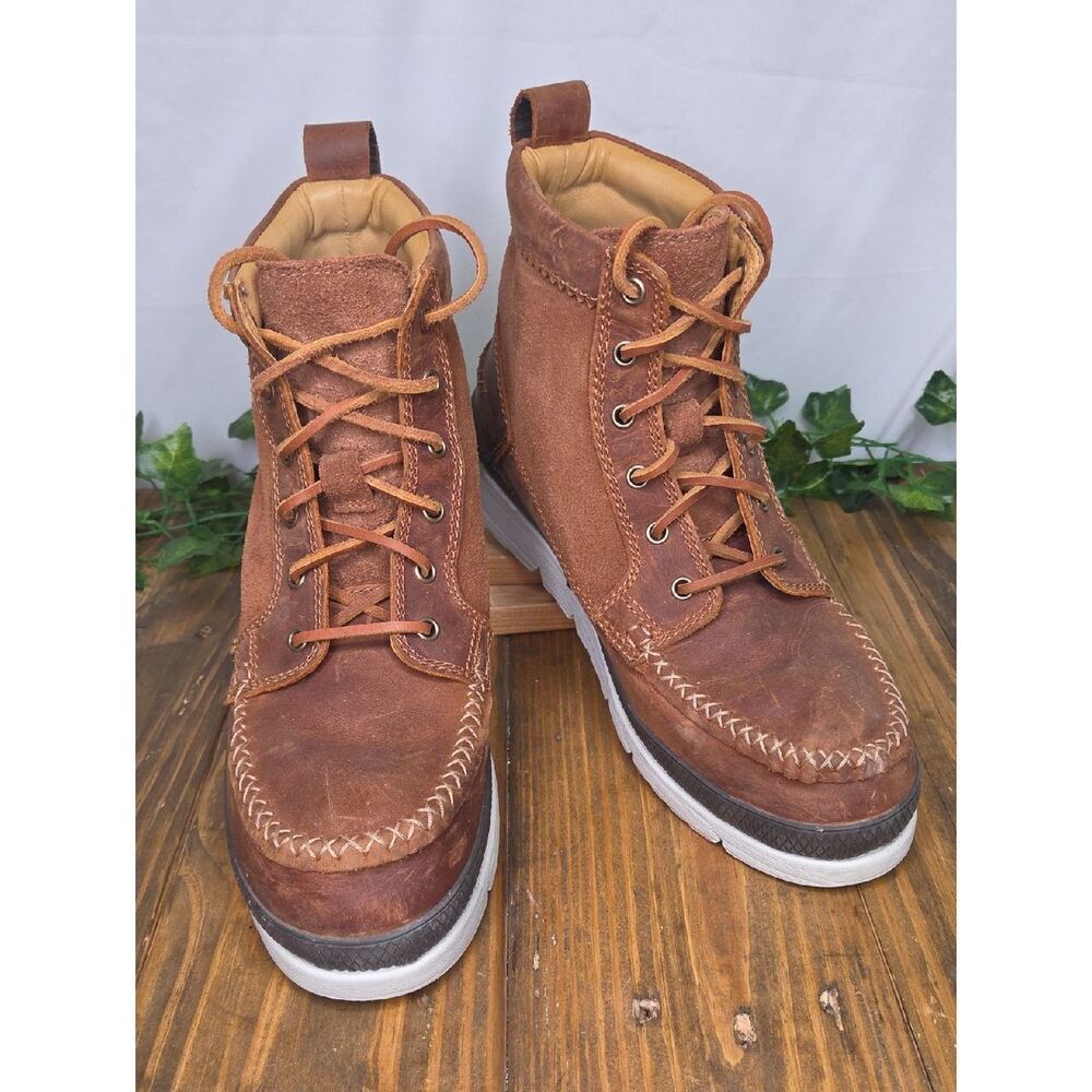 Manitobah. Men's Brown Leather Mukluks Boots. Size 11.5